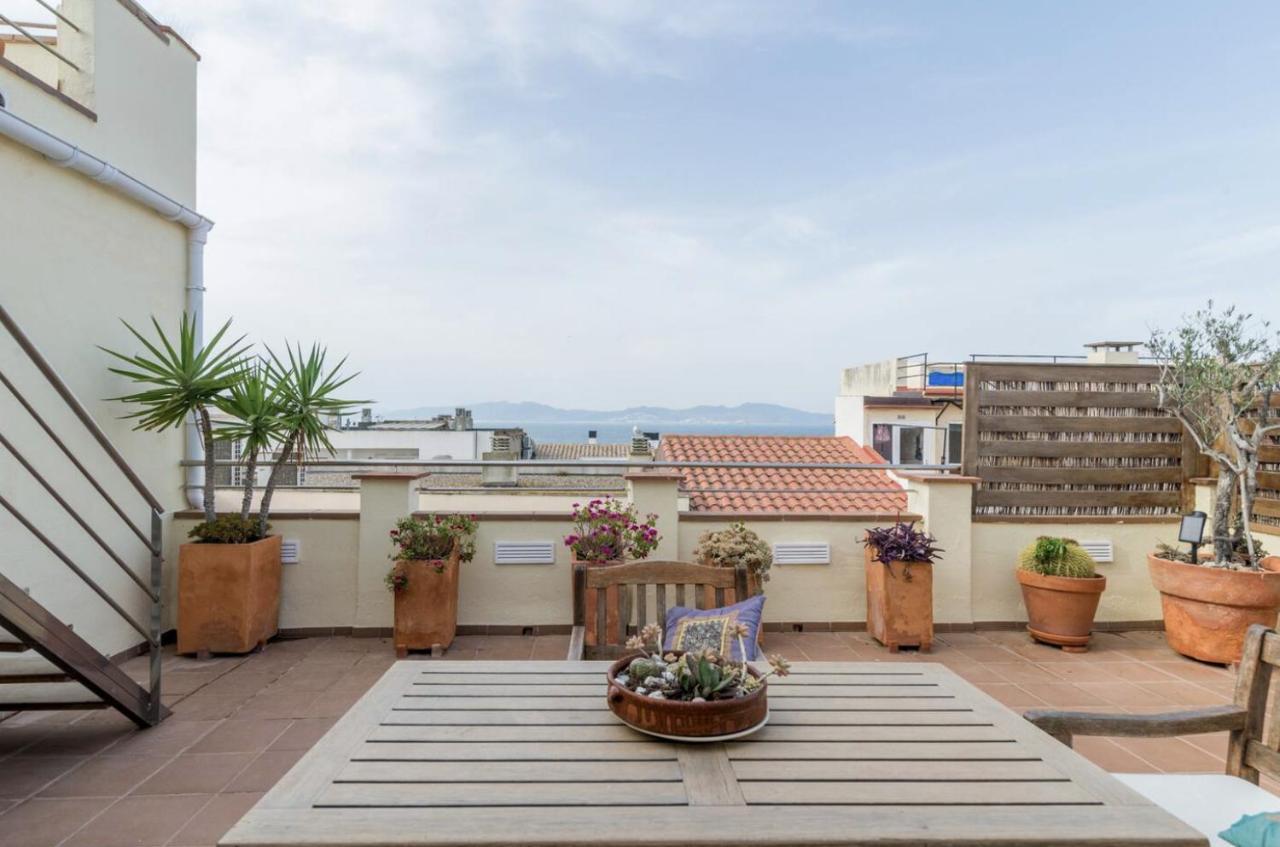 Apartament Vive Tu Vida Sonada Delante Del Mar L' Escala Zewnętrze zdjęcie
